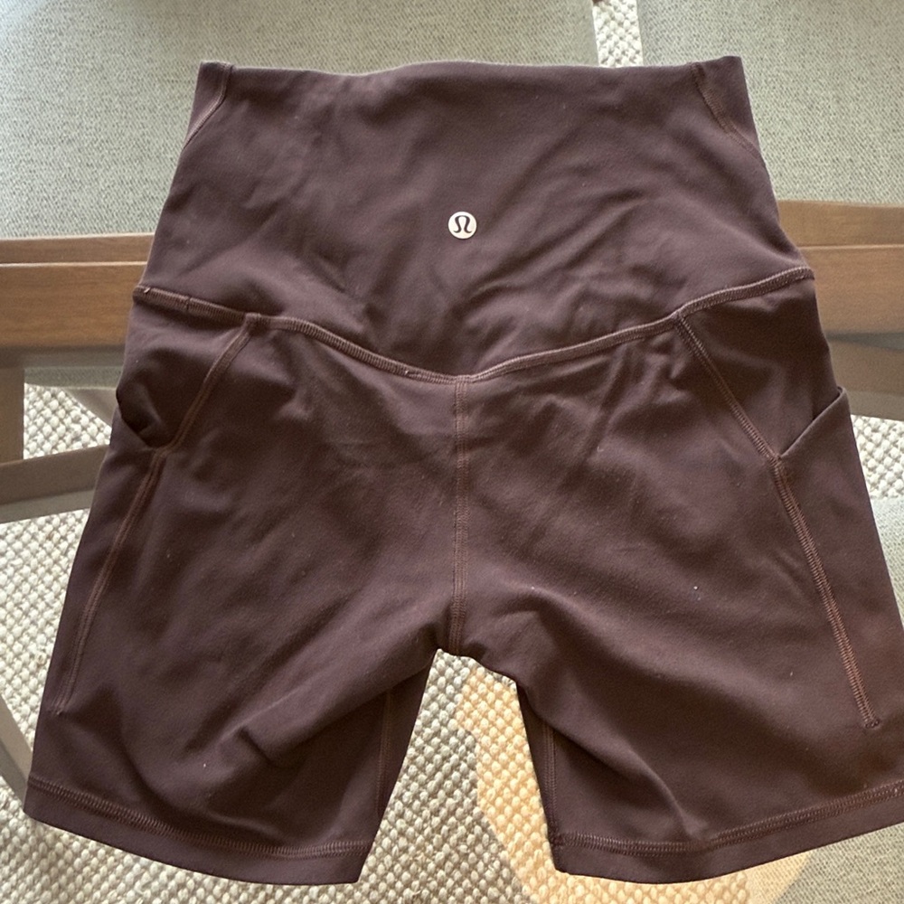 lululemon athletica Women's align shorts 6in w pockets